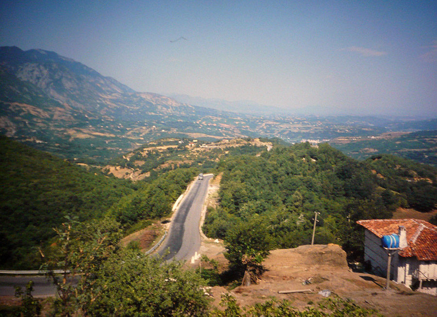 Entlang der SH6 zwischen Burrel und Bulqizë, Albanien.