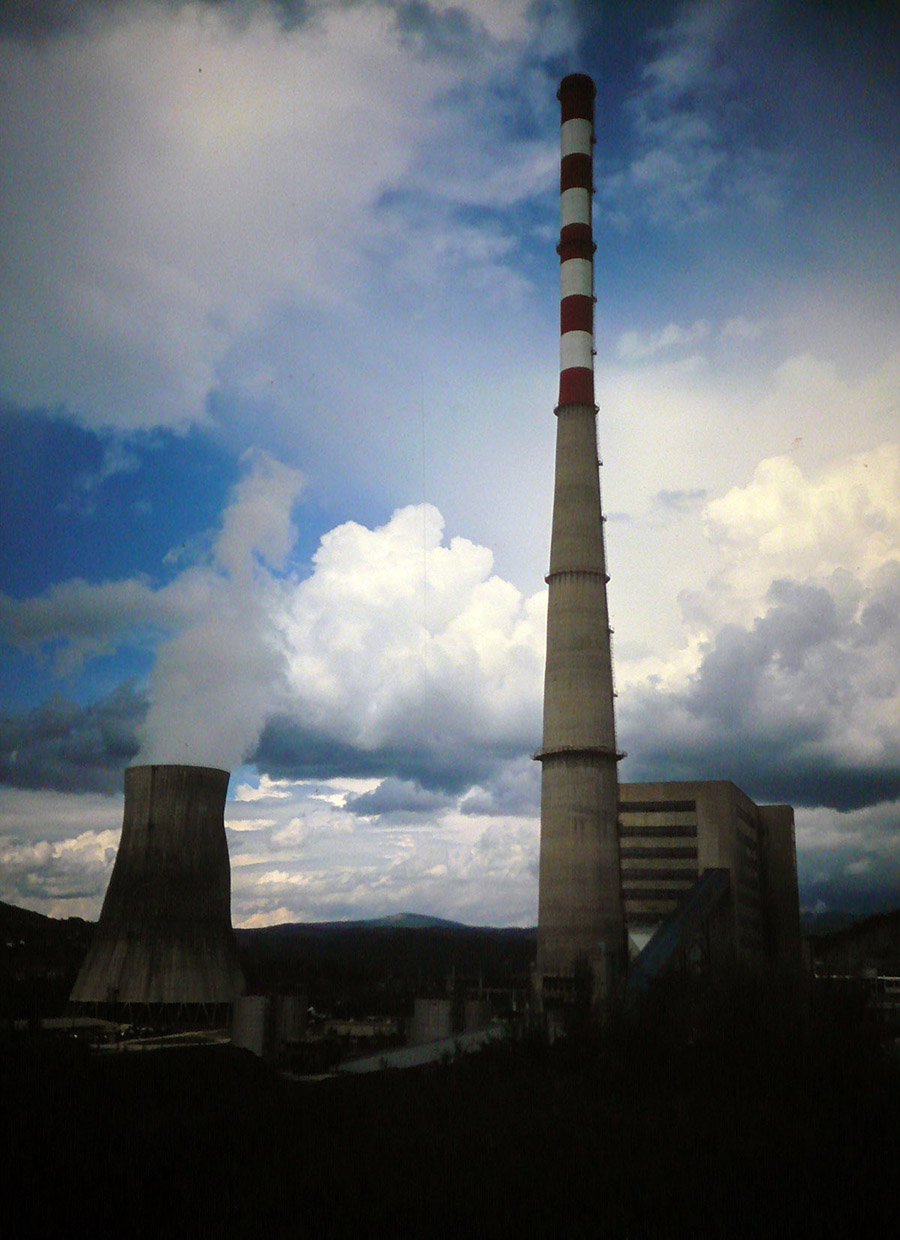 Kohlekraftwerk vor Pljevlja, Montenegro.